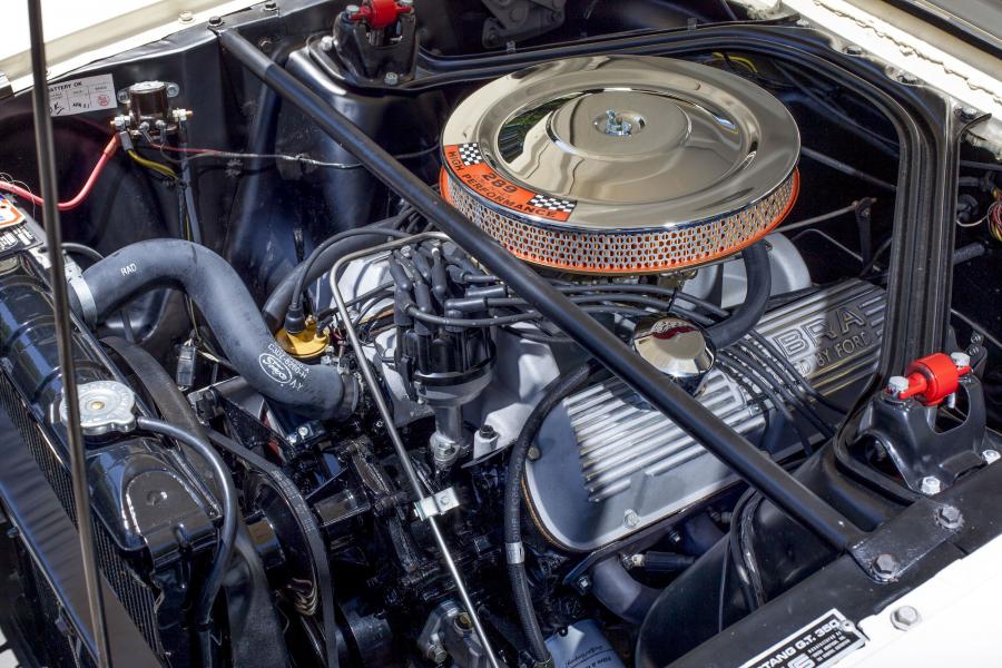  Shelby GT350 Fastback 1965 года  (фото 22 из 80)
